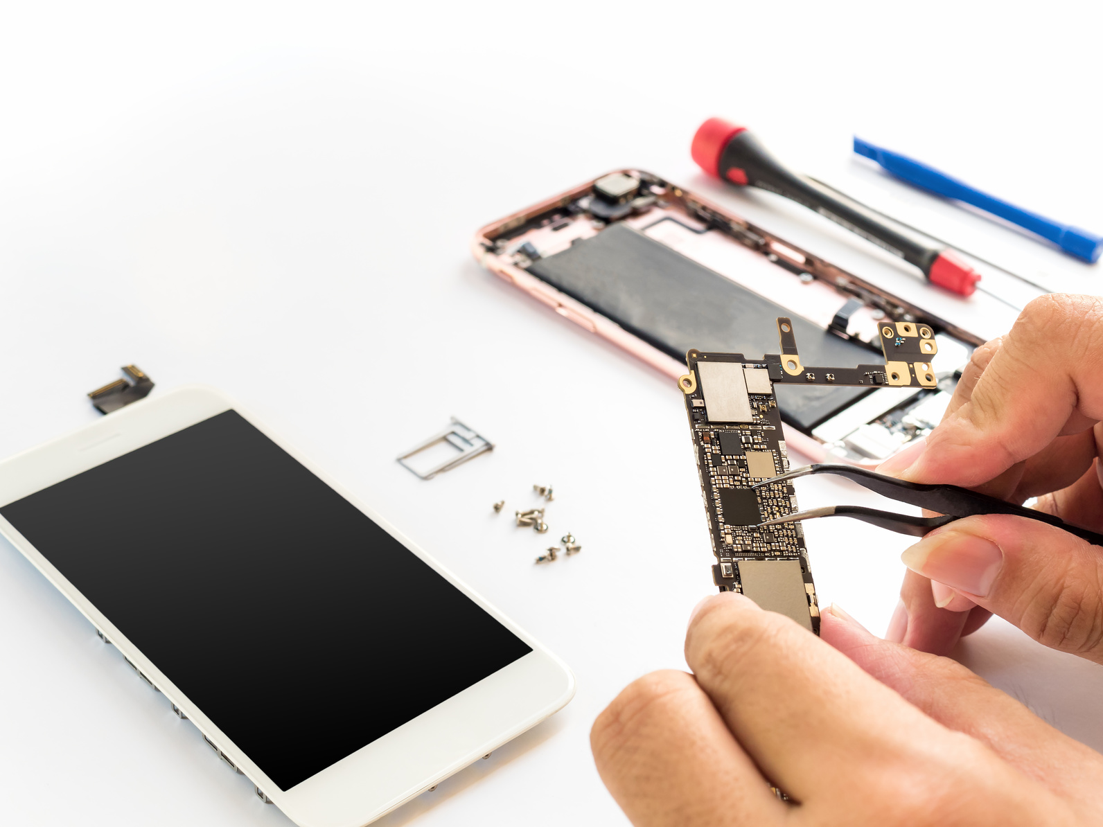Mobile Phone Repairs in Pontyclun & Talbot Green | The Computer Shop